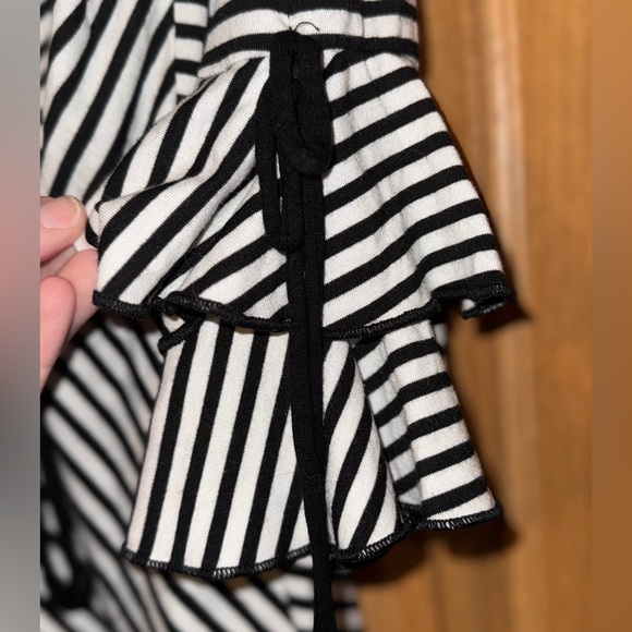 Black and White Wrap Tie Front Blouse with 3/4 Sleeves - Picture 2 of 4